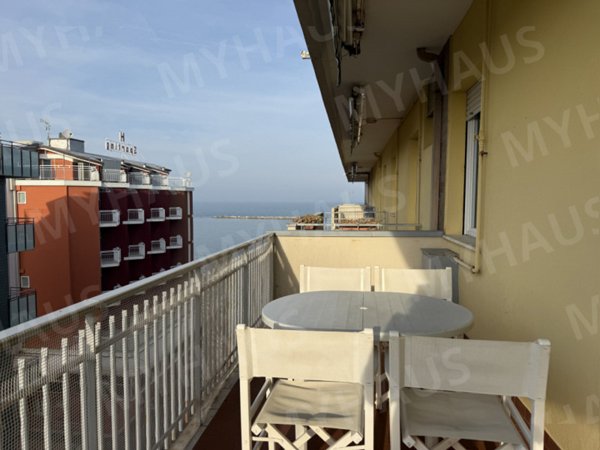 appartamento in vendita a Cesenatico in zona Valverde