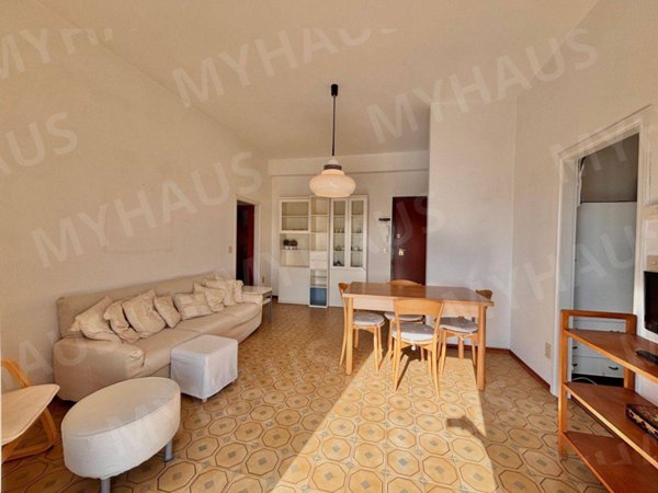 appartamento in vendita a Cesenatico in zona Villamarina