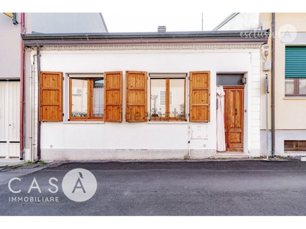 casa indipendente in vendita a Cesenatico