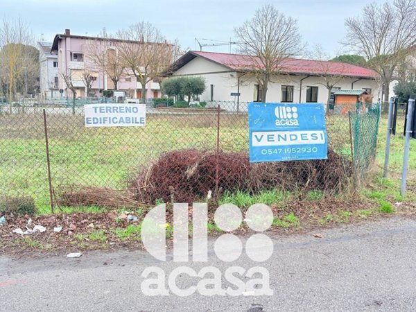 negozio in vendita a Cesenatico