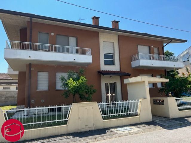 appartamento in vendita a Cesenatico in zona Bagnarola