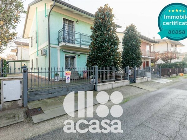 casa indipendente in vendita a Cesenatico in zona Valverde