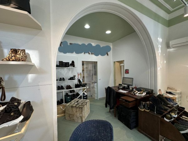 negozio in vendita a Cesenatico