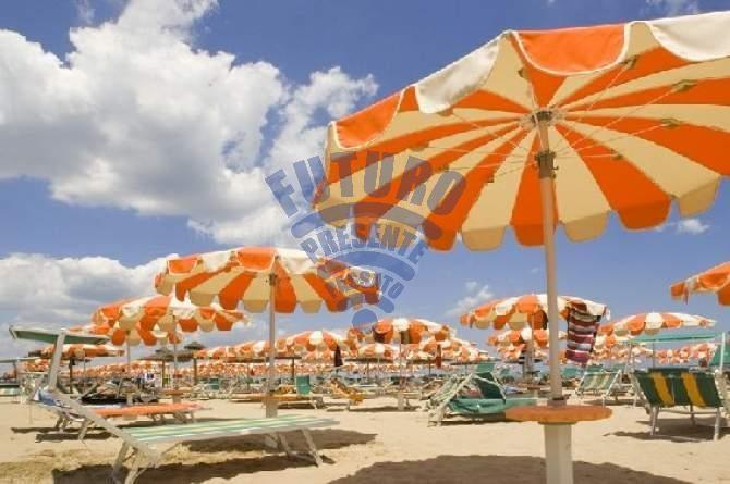 negozio in vendita a Cesenatico