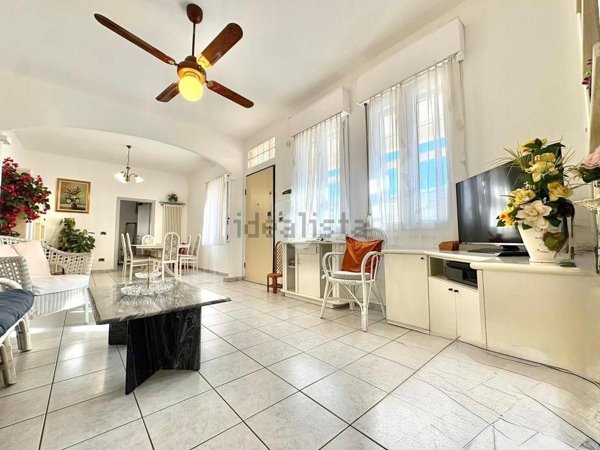 appartamento in vendita a Cesenatico in zona Villamarina