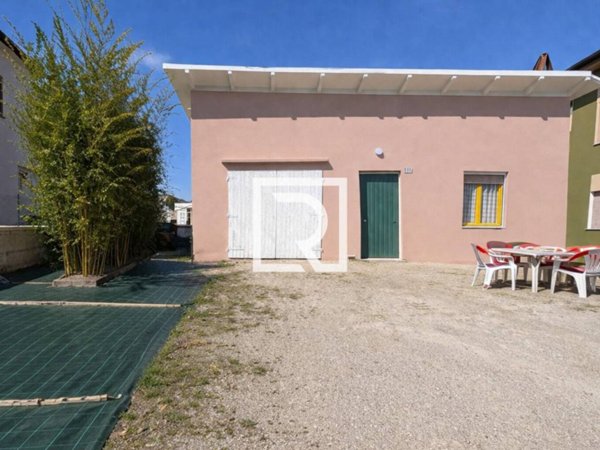 appartamento in vendita a Cesenatico in zona Villamarina