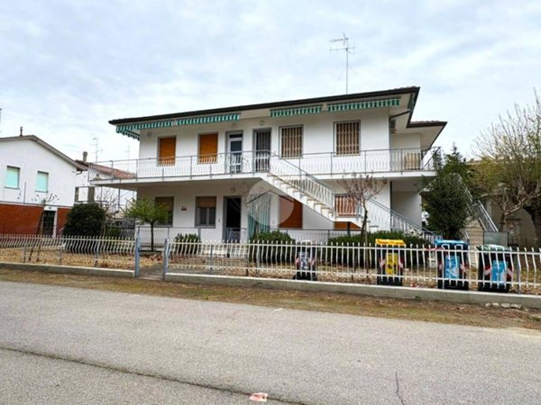appartamento in vendita a Cesenatico in zona Valverde