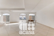 locale commerciale in vendita a Cesenatico