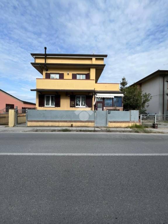 appartamento in vendita a Cesenatico in zona Borella