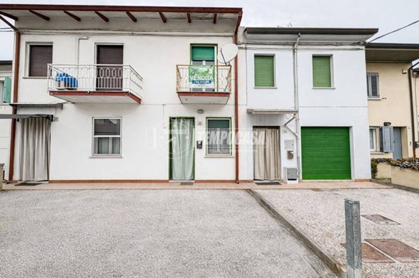 casa indipendente in vendita a Cesenatico in zona Villalta
