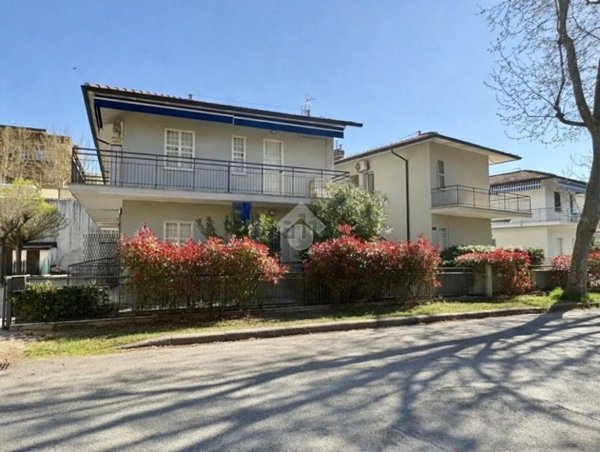 appartamento in vendita a Cesenatico in zona Valverde