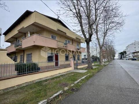 appartamento in vendita a Cesenatico in zona Valverde