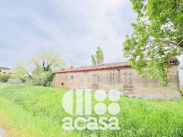 casa indipendente in vendita a Cesenatico in zona Sala
