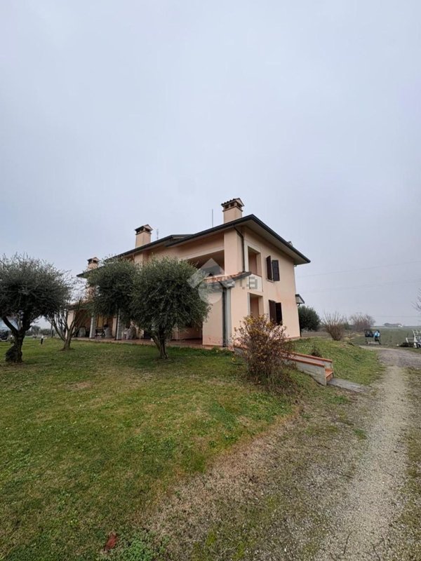 appartamento in vendita a Cesenatico in zona Sala