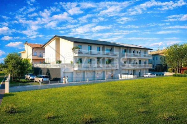 appartamento in vendita a Cesenatico in zona Villamarina