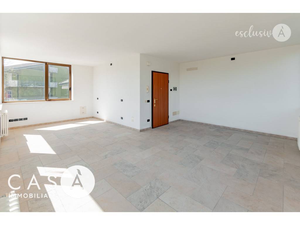 negozio in vendita a Cesenatico