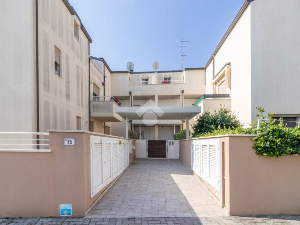 appartamento in vendita a Cesenatico in zona Sala