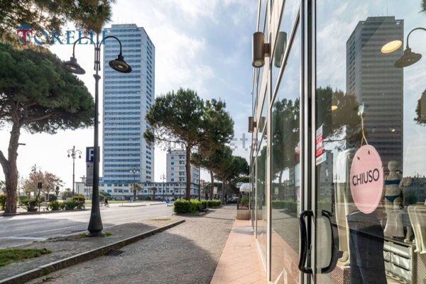 negozio in vendita a Cesenatico