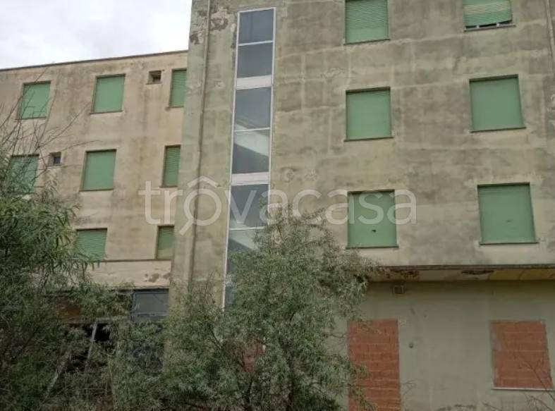 negozio in vendita a Cesenatico in zona Sala