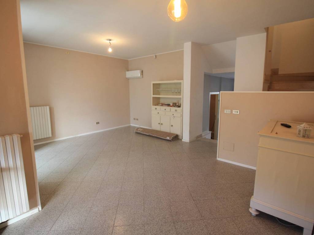 casa indipendente in vendita a Cesenatico