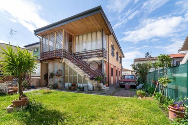 casa indipendente in vendita a Cesenatico
