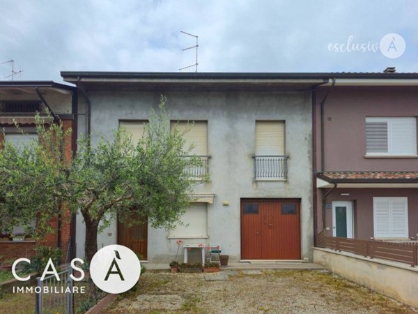 casa indipendente in vendita a Cesenatico in zona Villalta
