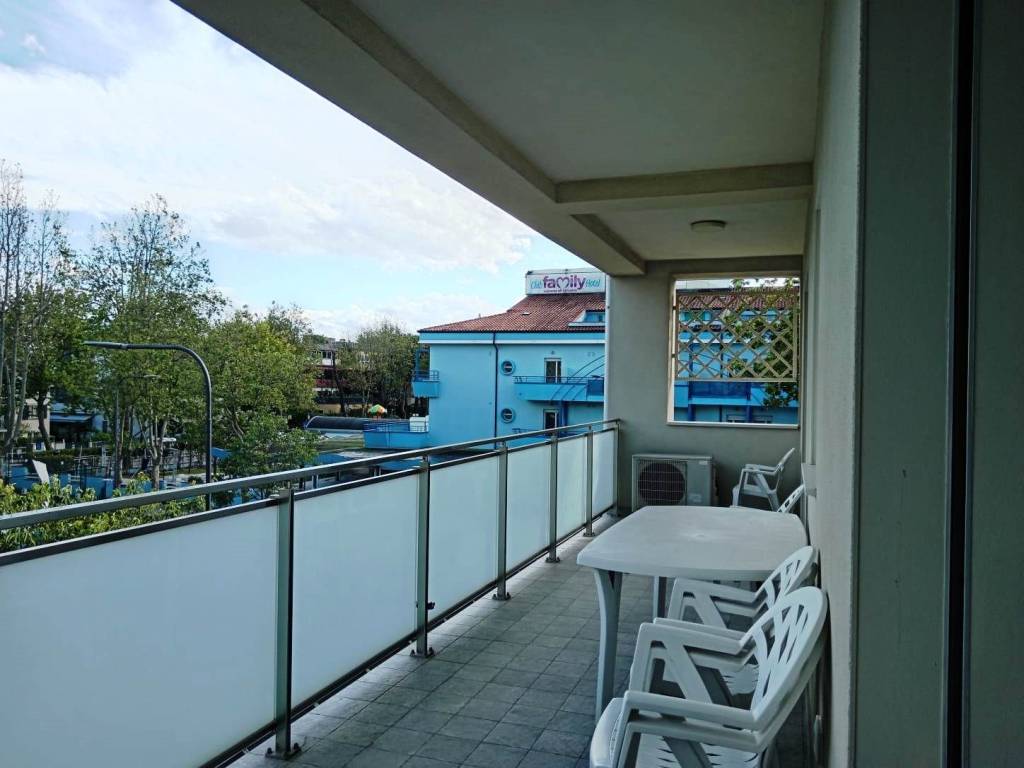 appartamento in vendita a Cesenatico in zona Villamarina