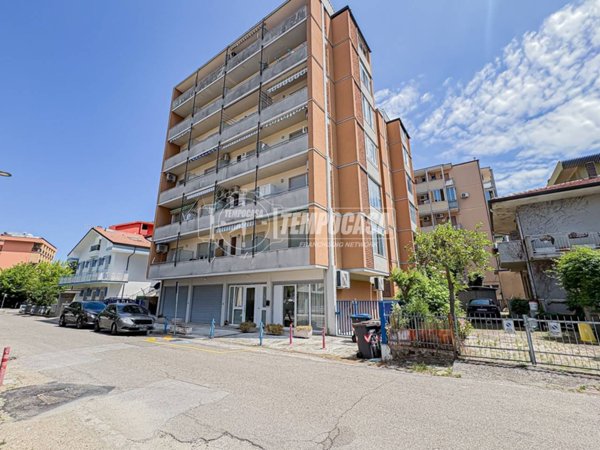 appartamento in vendita a Cesenatico in zona Valverde