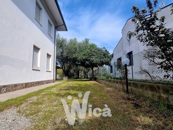 casa indipendente in vendita a Cesenatico in zona Borella