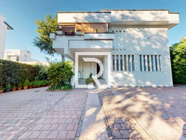 casa indipendente in vendita a Cesenatico