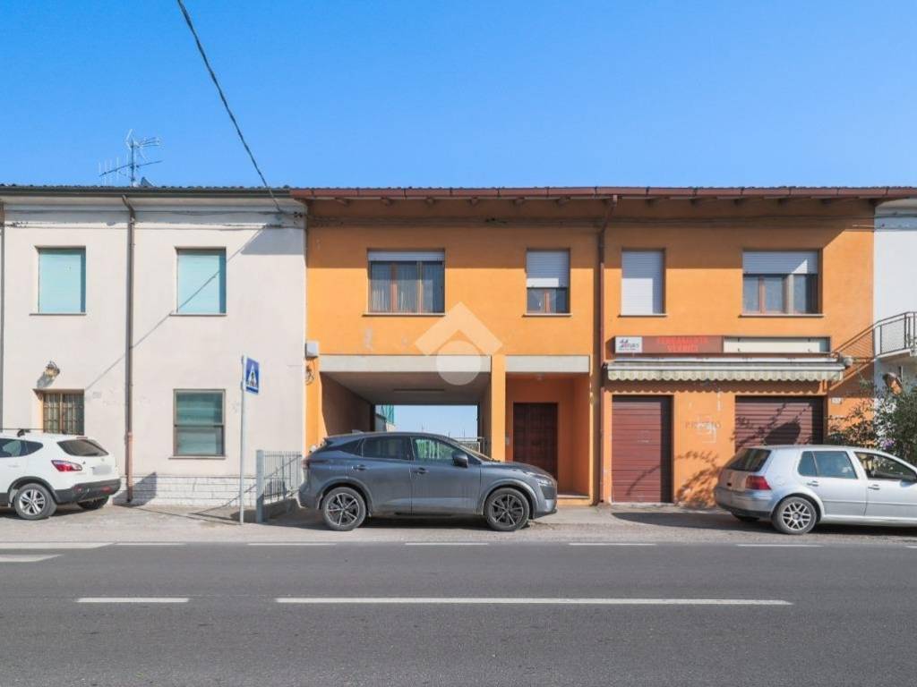 casa indipendente in vendita a Cesenatico in zona Villalta