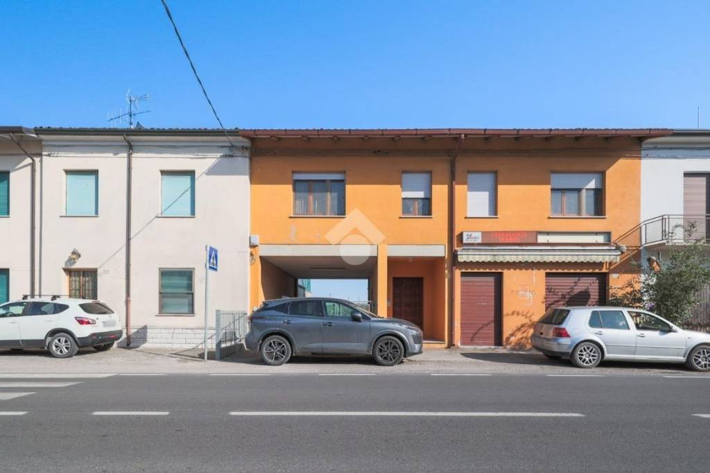 casa indipendente in vendita a Cesenatico in zona Villalta
