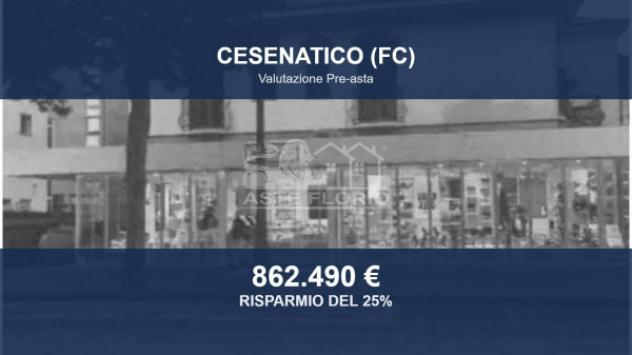 negozio in vendita a Cesenatico