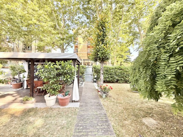 appartamento in vendita a Cesenatico in zona Valverde