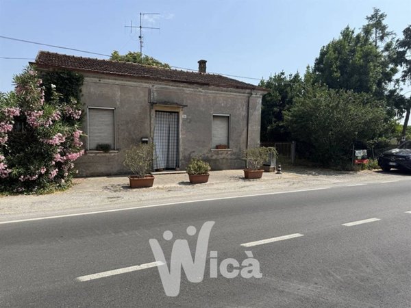 casa indipendente in vendita a Cesenatico in zona Villalta