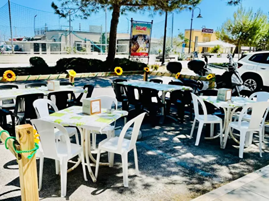 negozio in vendita a Cesenatico