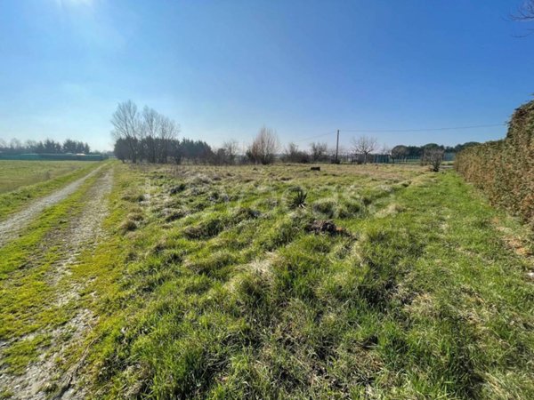 terreno agricolo in vendita a Cesenatico in zona Sala