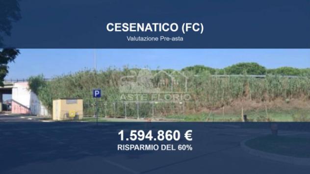 negozio in vendita a Cesenatico in zona Valverde