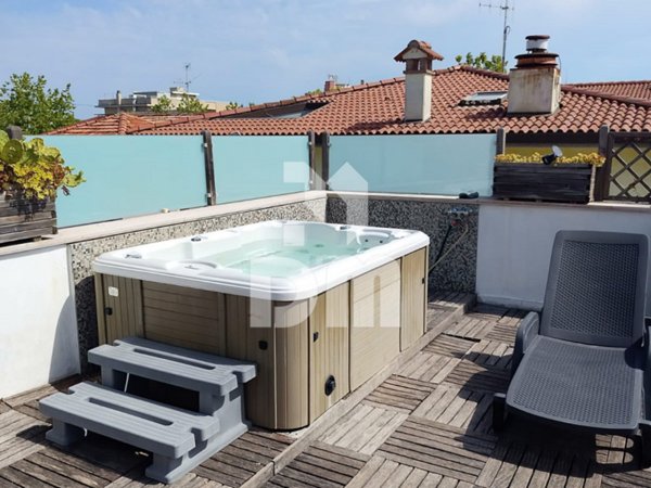 appartamento in vendita a Cesenatico in zona Villamarina
