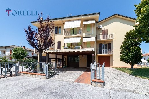 casa indipendente in vendita a Cesenatico in zona Sala