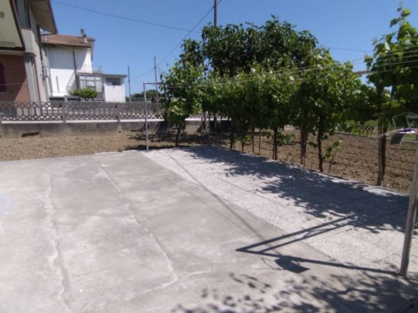 casa indipendente in vendita a Cesenatico in zona Sala