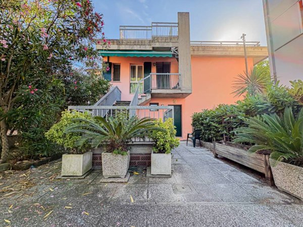 casa indipendente in vendita a Cesenatico