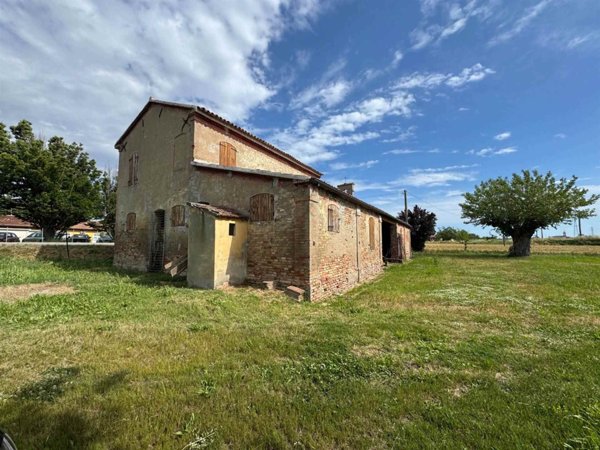 casa indipendente in vendita a Cesenatico in zona Borella