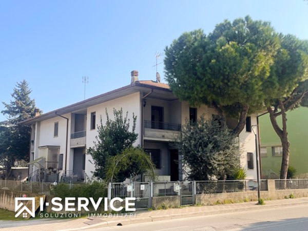 casa indipendente in vendita a Cesenatico