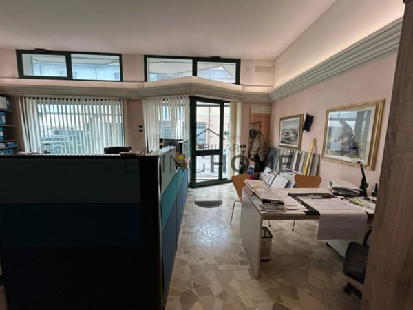 ufficio in vendita a Cesenatico