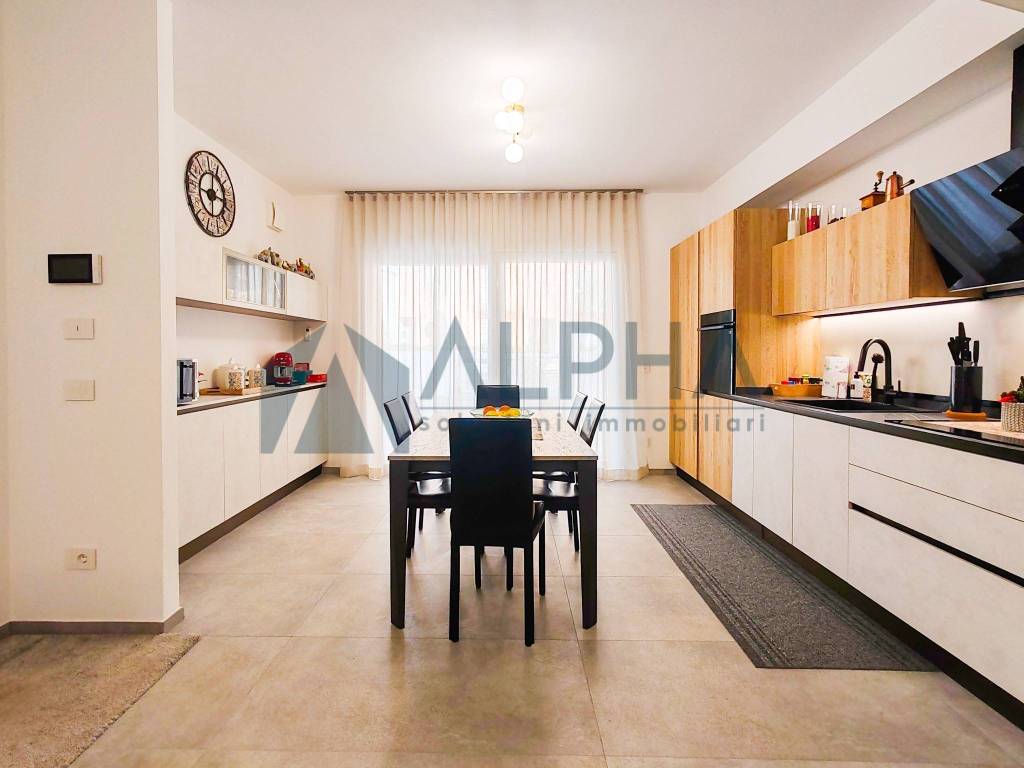 casa indipendente in vendita a Cesenatico in zona Borella