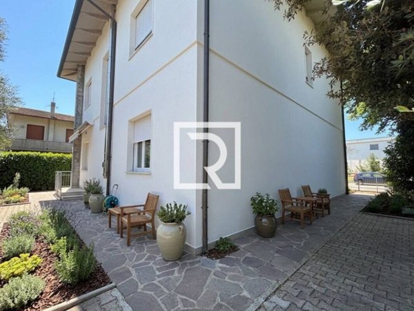 casa indipendente in vendita a Cesenatico in zona Bagnarola