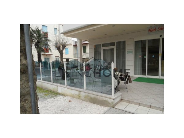 albergo in vendita a Cesenatico