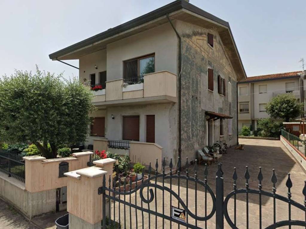 appartamento in vendita a Cesenatico in zona Borella