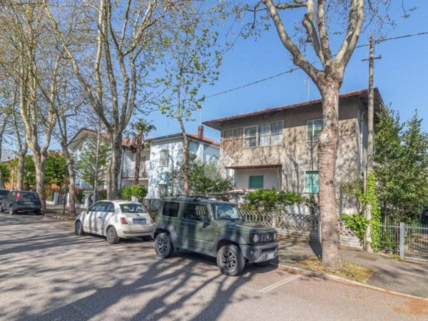 casa indipendente in vendita a Cesenatico